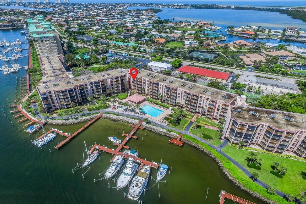 Riverside Club Marco Island Eksteriør billede